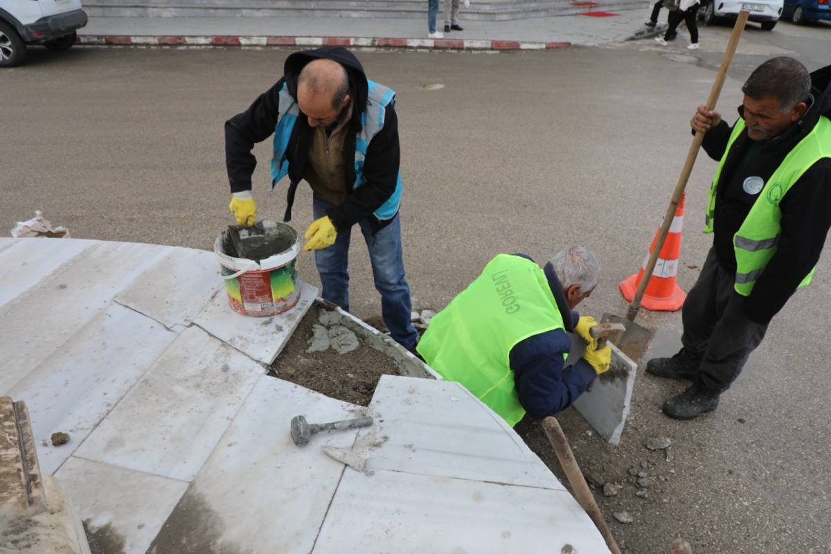 Erciş’in Simgesi Saat Kulesi Yenilendi