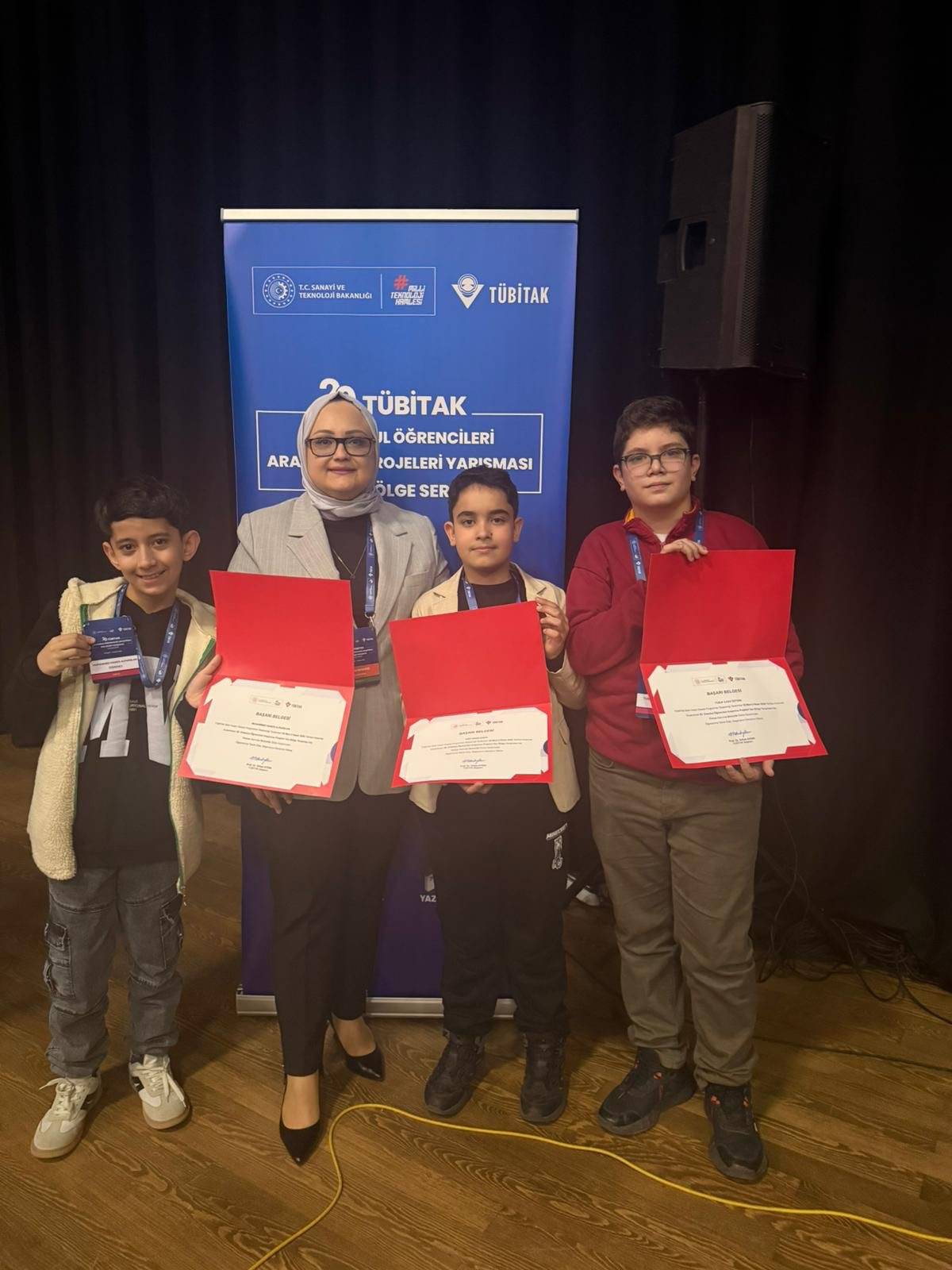 Ağrı, TÜBİTAK yolunda iki projeyle Türkiye finallerinde