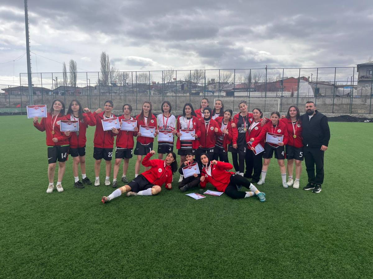 Ağrı Spor Lisesi Türkiye Finallerinde