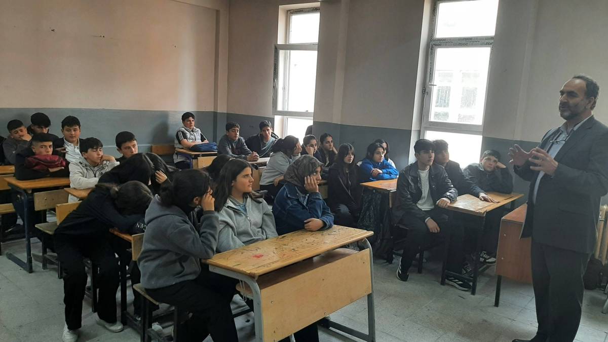 Ağrı'da Evliliğin Önemi Konferansı