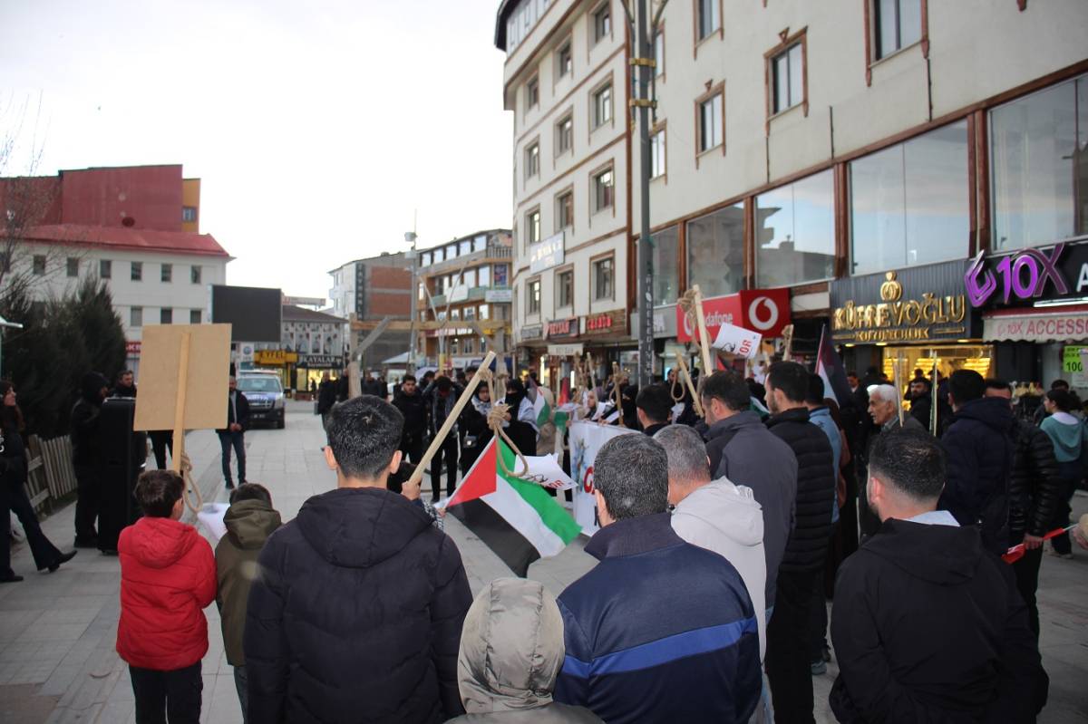 Ağrı’da Filistinli Esirler İçin İdam Tepkisi