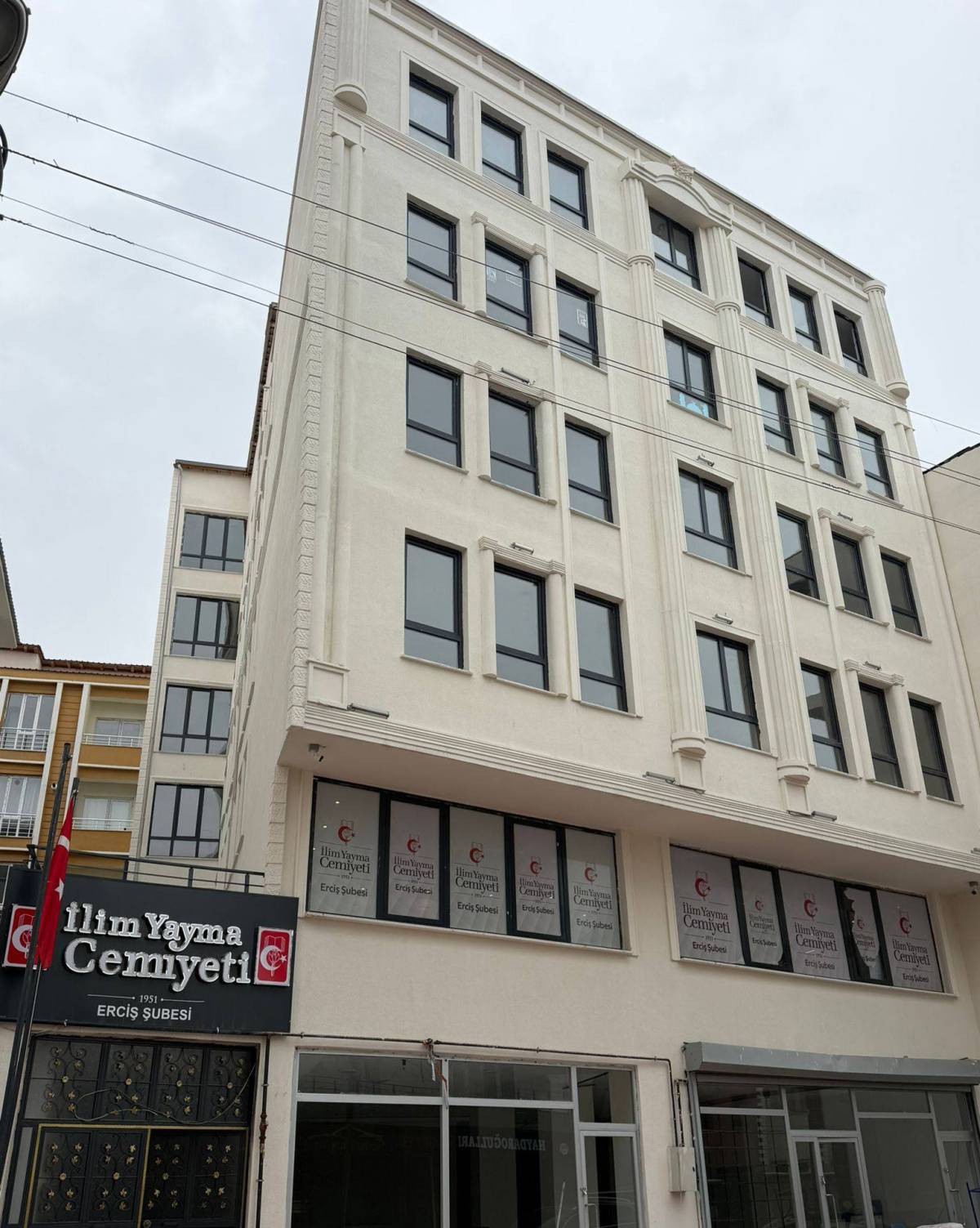 Erciş İlçe İlim Yayma Cemiyetinden açılışa doğru