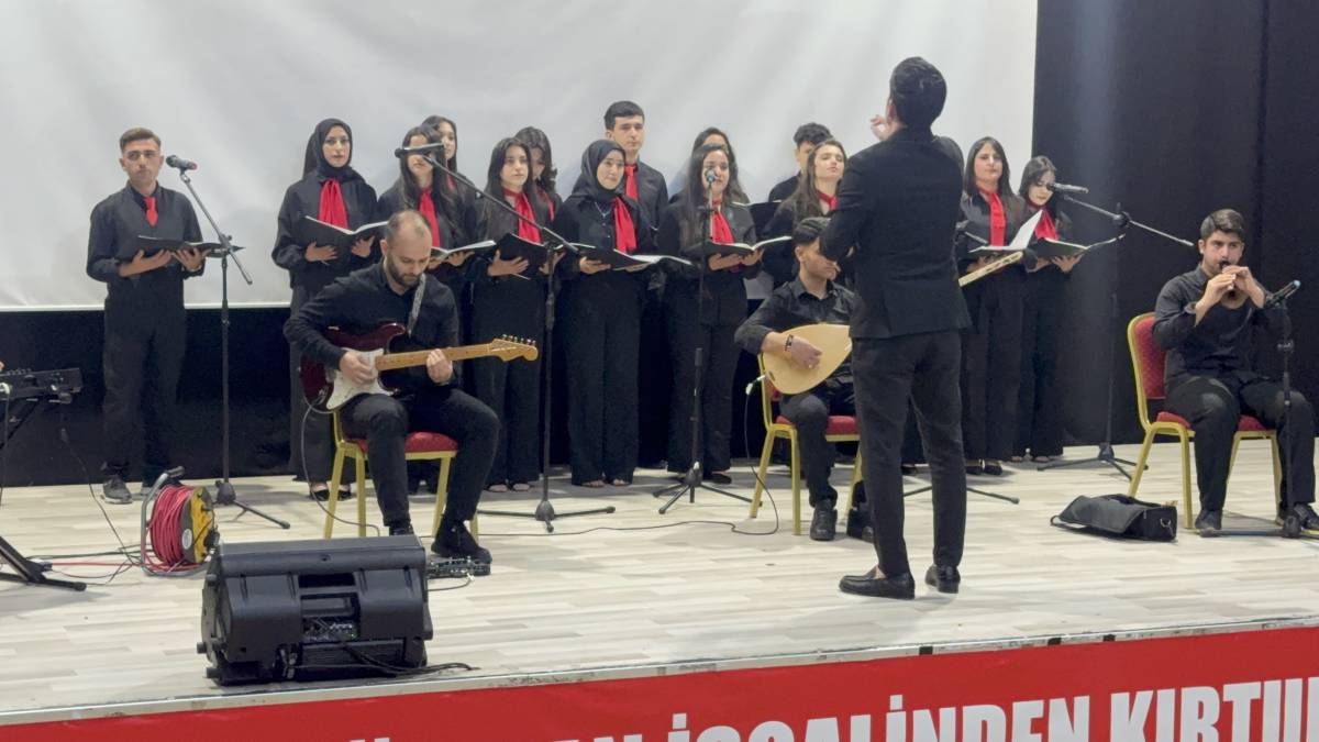 Ağrı’nın kurtuluşunun 108. yıl dönümü törenlerle kutlandı