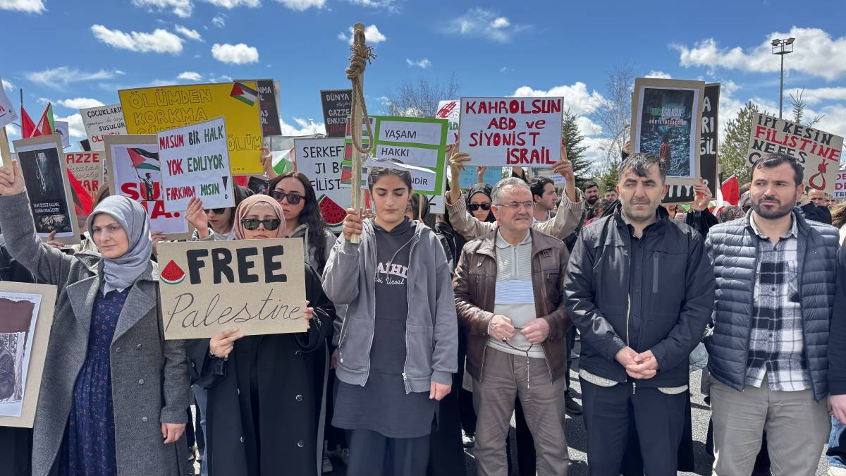 Ağrı Filistin için tek yürek oldu