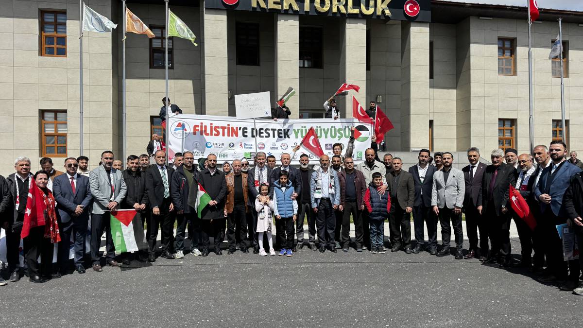 Ağrı Filistin için tek yürek oldu