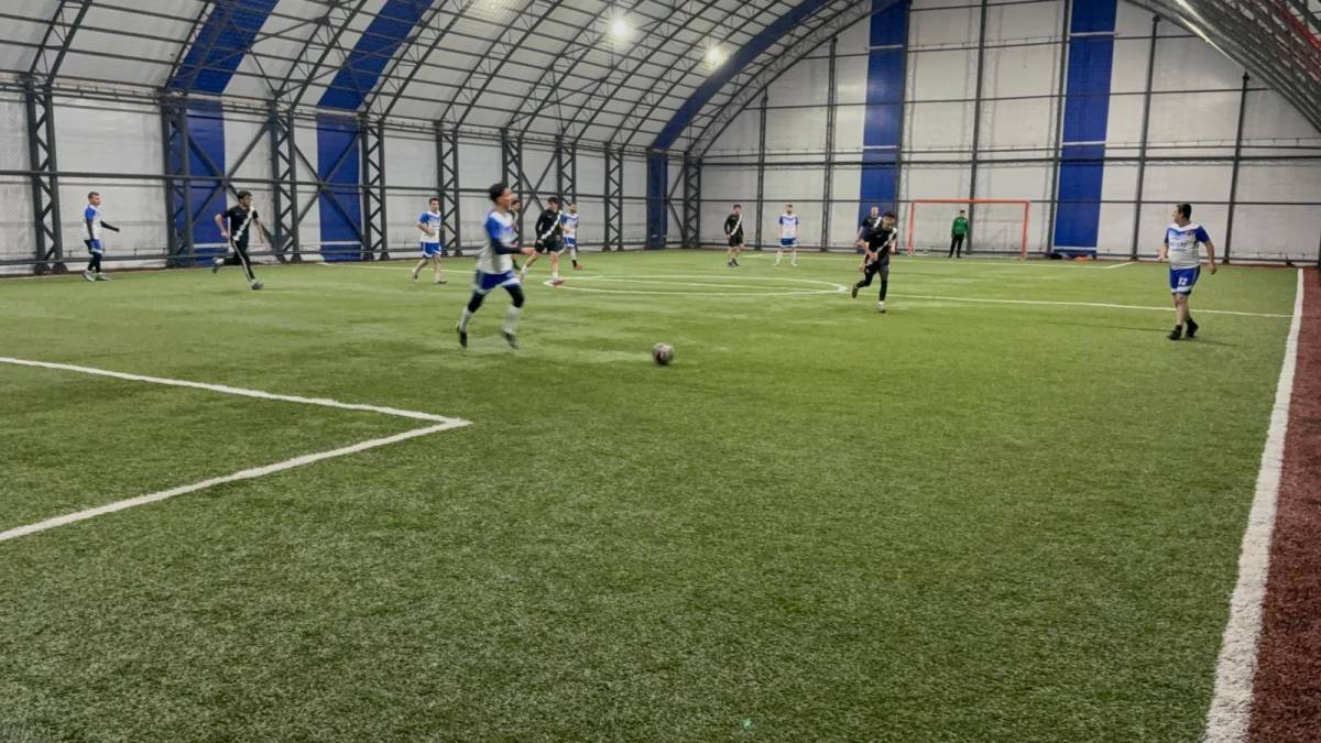 Taşlıçay’da birlik ve dayanışma için halı saha müsabakası