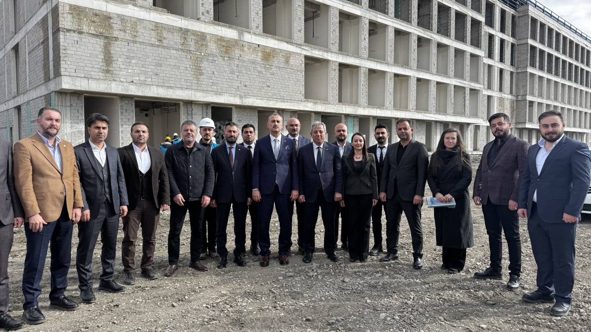 Ağrı’da sağlık yatırımları hız kazandı