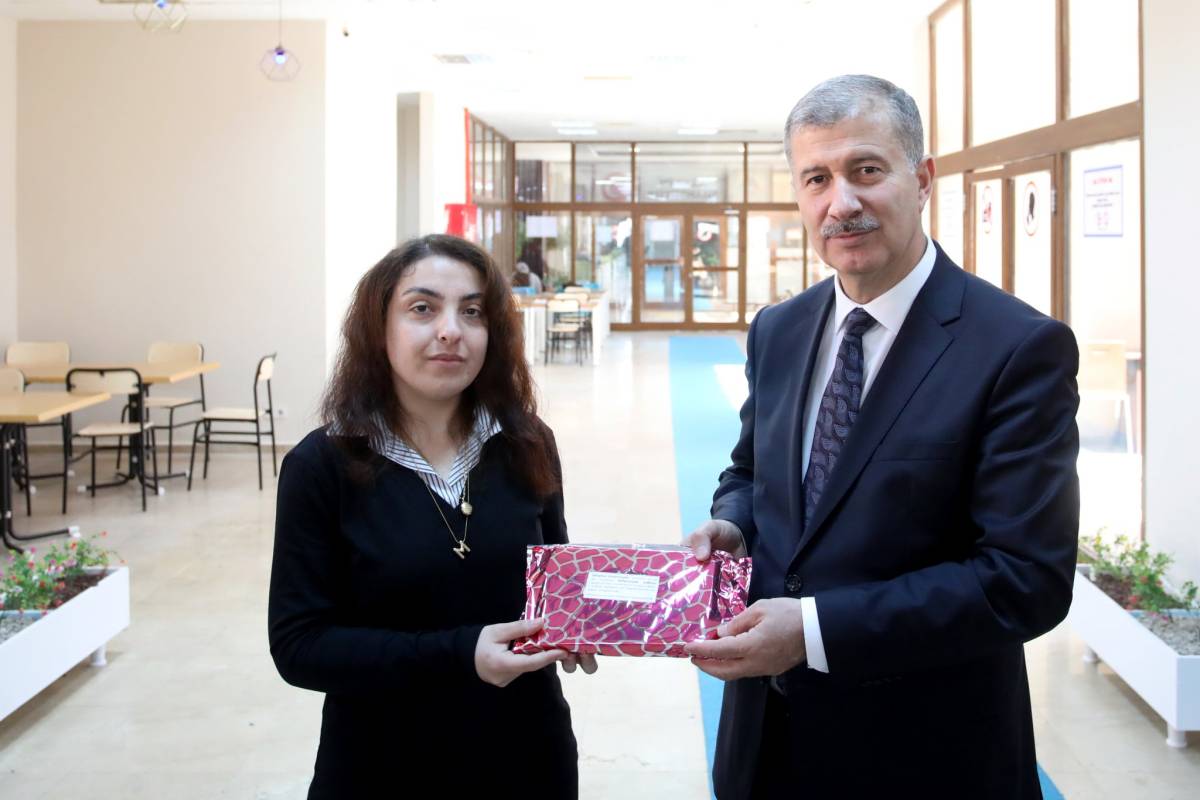 AİÇÜ’de “İyileştiren Kütüphaneler” temalı okuma etkinliği