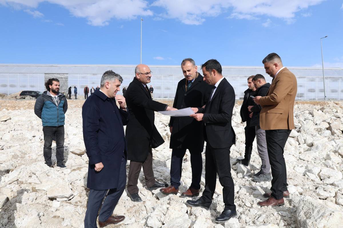 Vali Bozkurt’tan Diyadin’de tam gün mesai