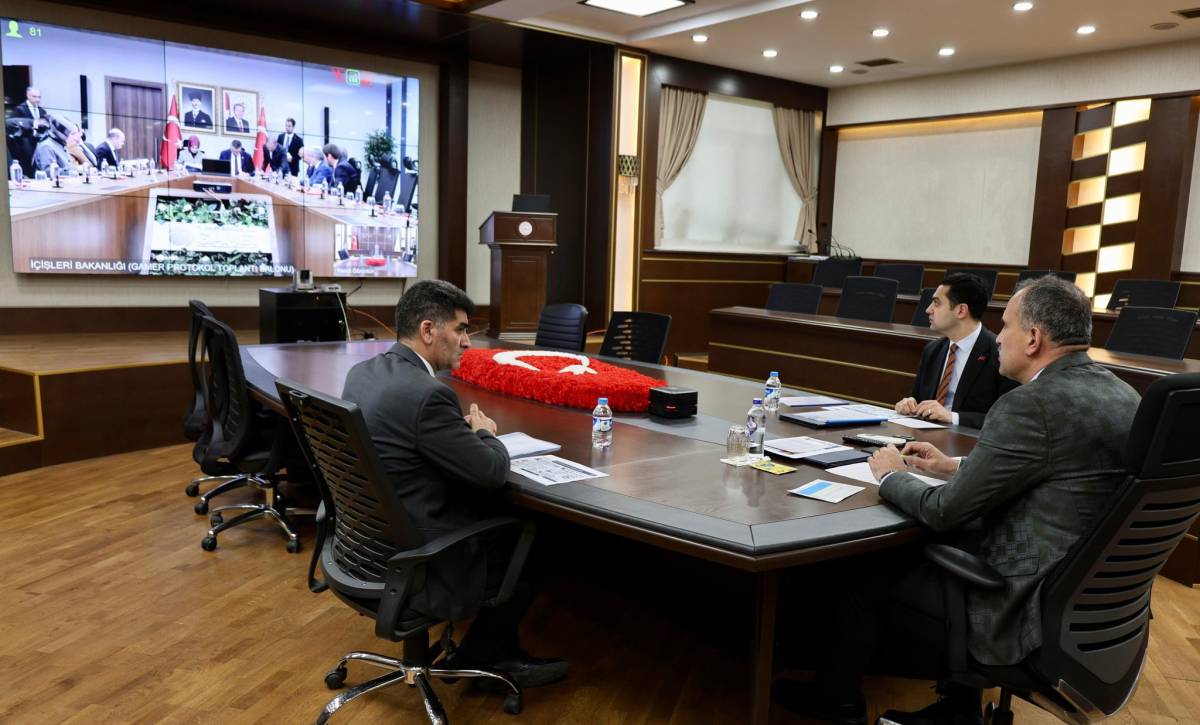 Ağrı Valisi Bozkurt, “Sosyal Risk Haritaları” Toplantısına Katıldı