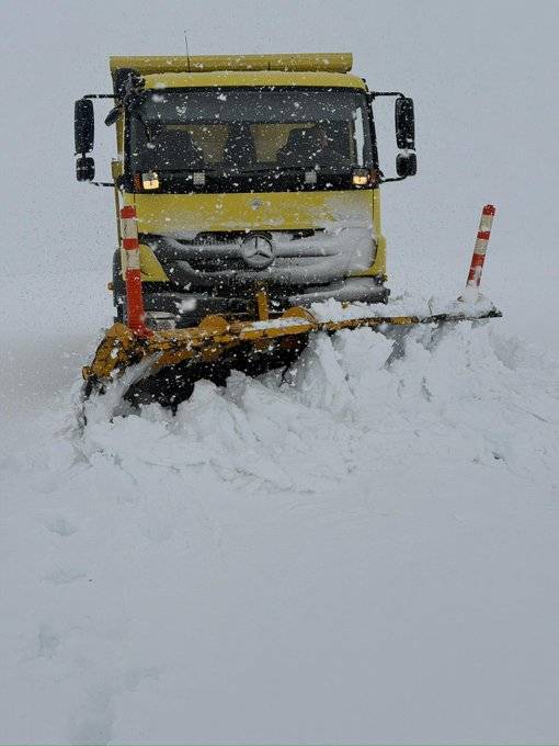 Ağrı’da Bahar Ayında Karla Mücadele Çalışmaları Sürüyor