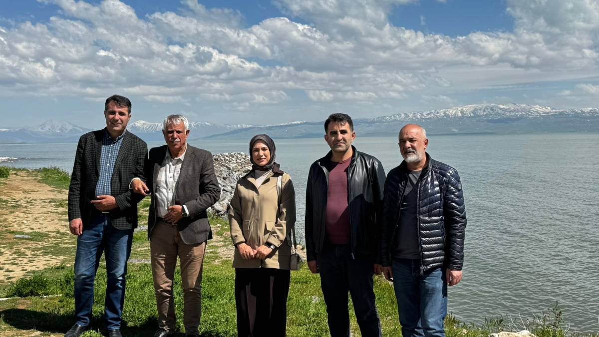 Ağrı ve Vanlı gazeteciler Erciş’te buluştu