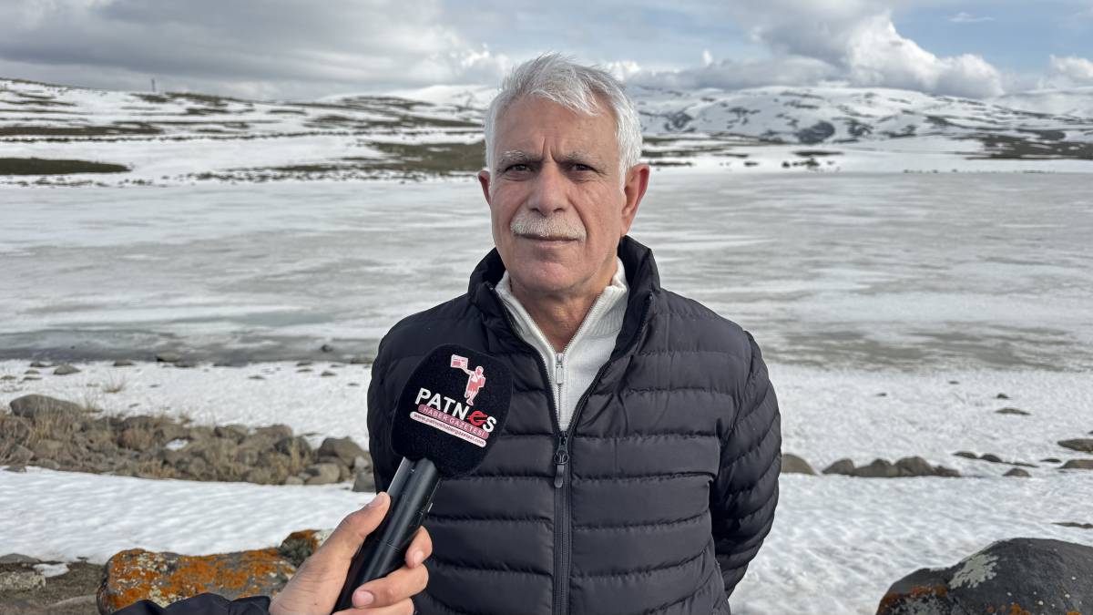 Ağrı’da Bahara Rağmen Balık Gölü Hâlâ Buzla Kaplı